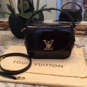 Louis Vuitton Pasadena bag
